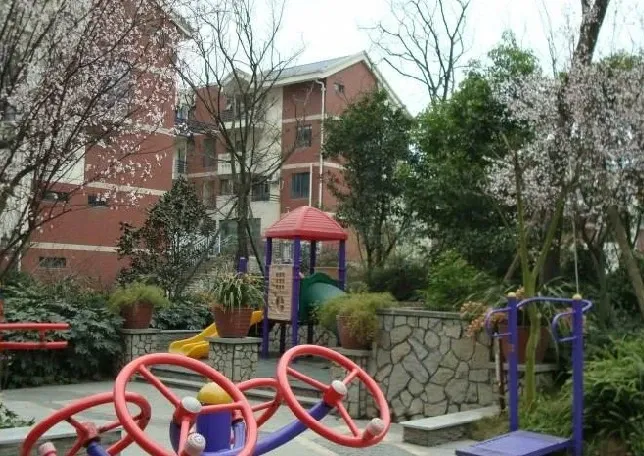 依云 2室 2厅 91.82平米