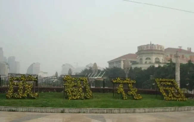 成都花园翠雍华庭3室2厅1卫西南朝向3900.00元/月出租