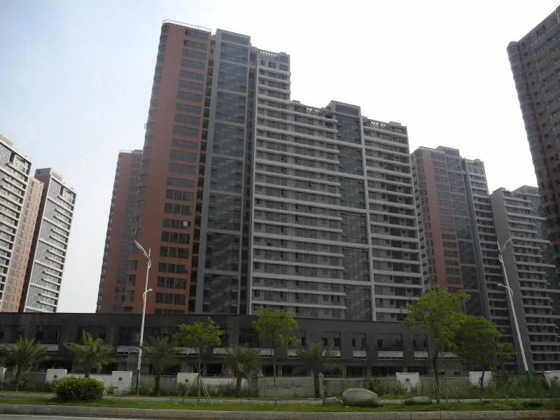 新加坡城精装出租,三房家电齐全 小区环境舒适 看房联系