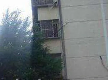 福马路茶厂宿舍3室1厅1卫南北朝向2000.00元/月出租
