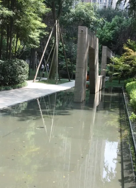 龙湖三千里2室1厅1卫东南朝向3200.00元/月出租