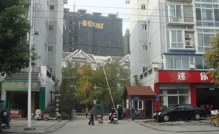 启明柳岸馨苑 4室 2厅 142.06平米