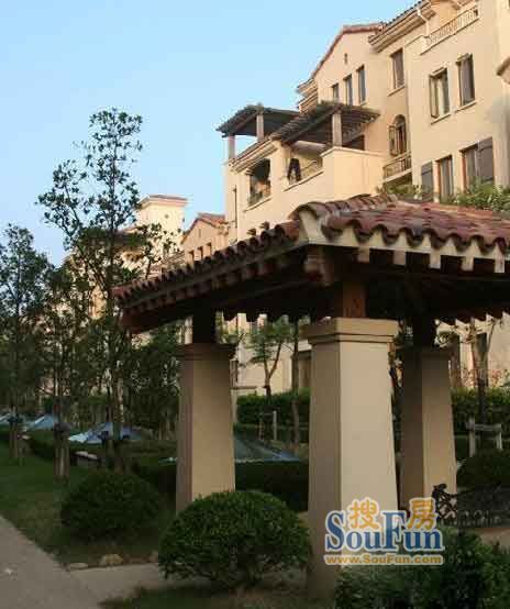 加州印象2室1厅1卫东南朝向1500.00元/月出租