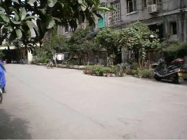 一环路西三段23号院1室1厅1卫东朝向1600.00元/月出租