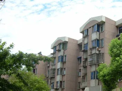 鹤池苑2室1厅1卫南朝向1500.00元/月出租