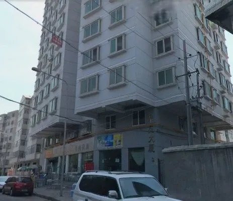 华亮大厦2室1厅1卫南朝向1900.00元/月出租