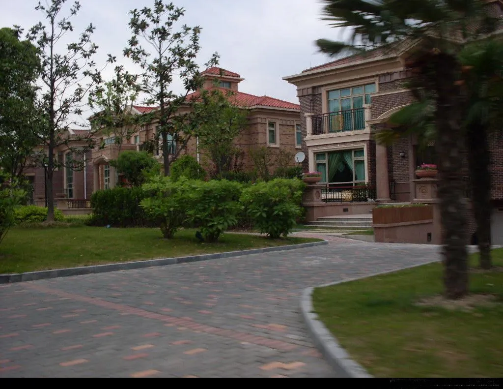 翠园花苑3室1厅1卫南朝向1500.00元/月出租