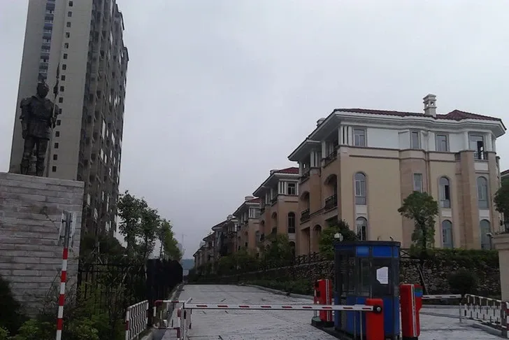 香江国际1室1卫南朝向1100.00元/月出租