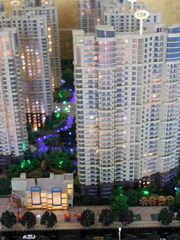 锦绣华都1室1厅1卫南朝向700.00元/月出租