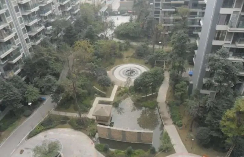 世纪金沙一期3室1厅1卫东南朝向2898.00元/月出租