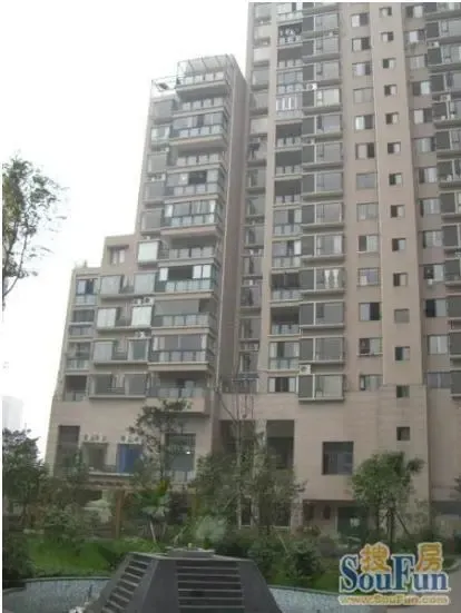 尊邸 4室 1厅 131.36平米