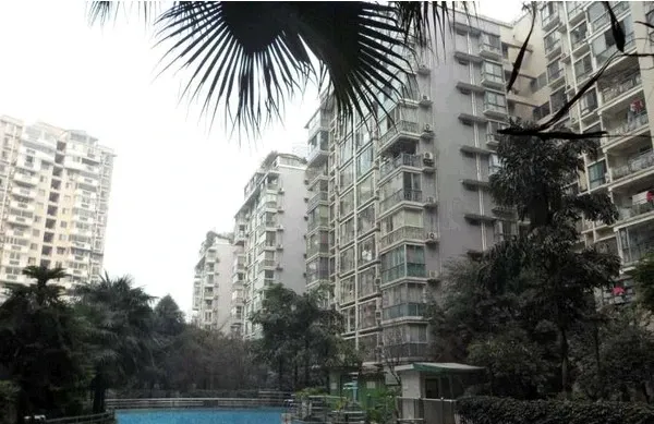 丽景天成2室1厅1卫南朝向3200.00元/月出租