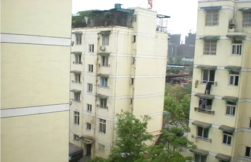 槐树苑一期2室2厅1卫南朝向2300.00元/月出租