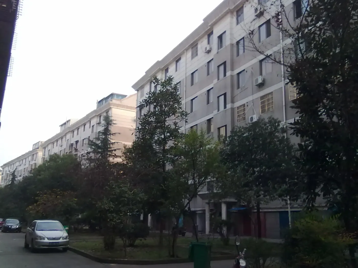 福年花园3室2厅2卫南朝向2166.00元/月出租