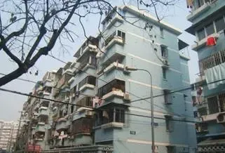 孝闻街73弄小区3室1厅1卫南朝向1940.00元/月出租