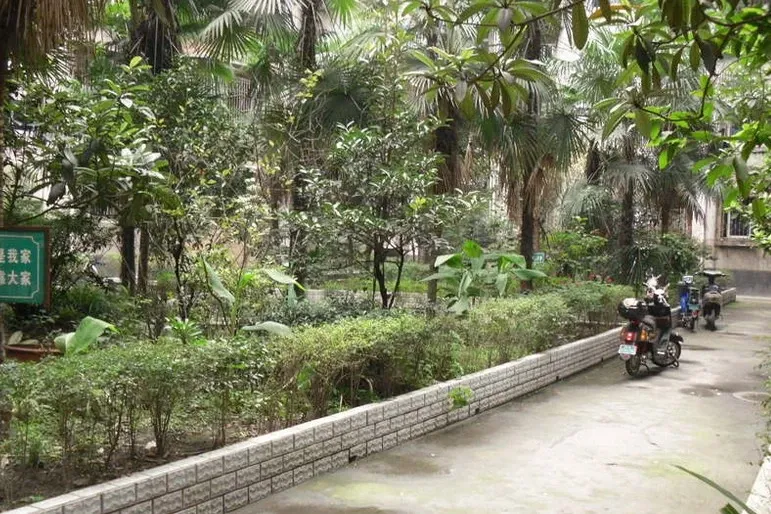 瑞西小区2室1厅1卫东南朝向1800.00元/月出租