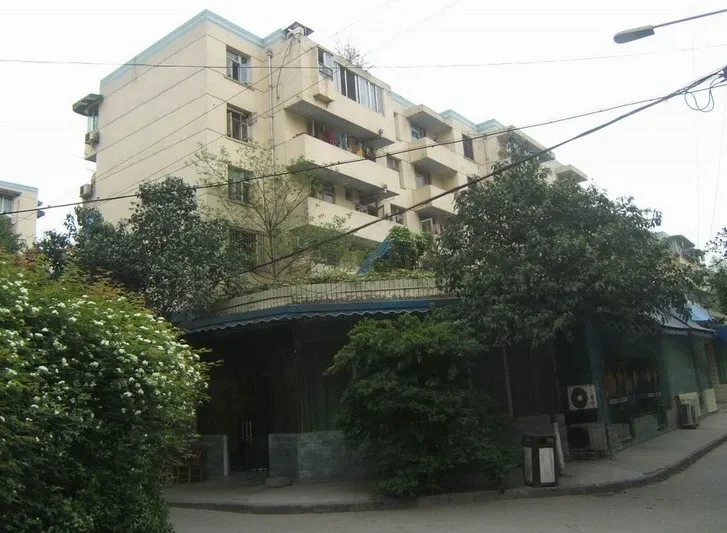 九如村30号院2室1厅1卫东南朝向1700.00元/月出租