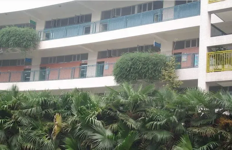 好莱坞广场1室1卫南朝向1600.00元/月出租