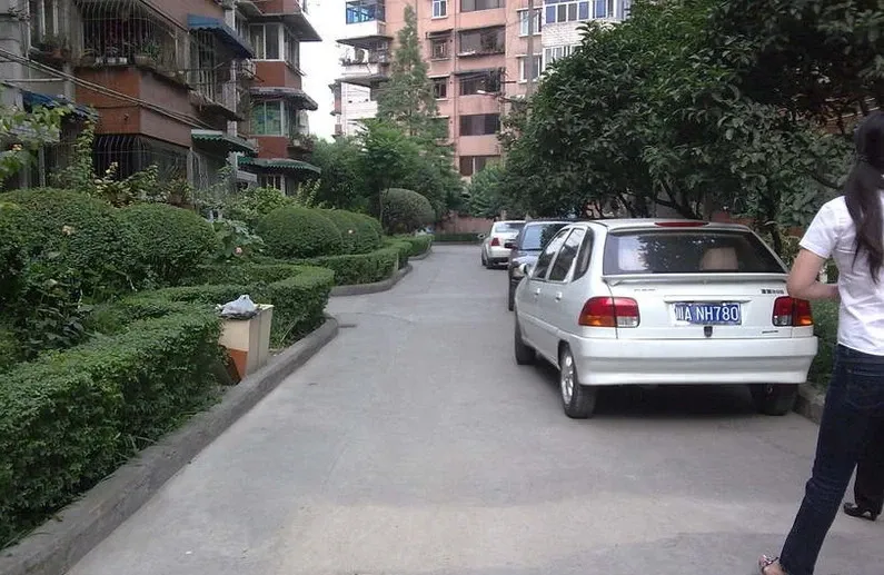 整租·蓝天路3号 3室1厅 南