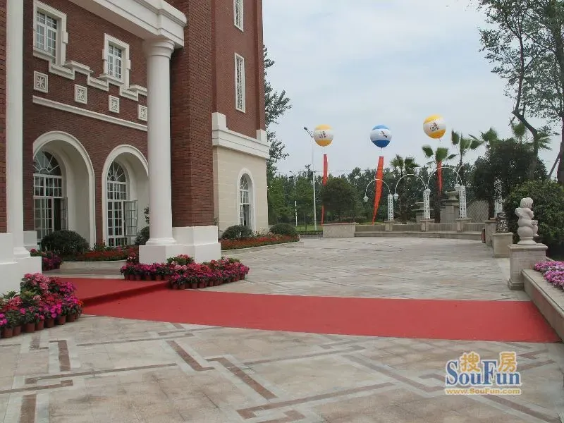 华宇天府花城2室1厅1卫东南朝向1650.00元/月出租