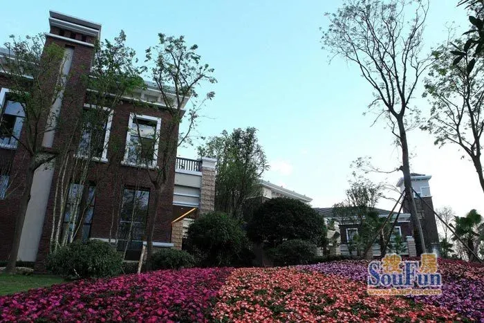 和泓半山5室2厅3卫南朝向6000.00元/月出租