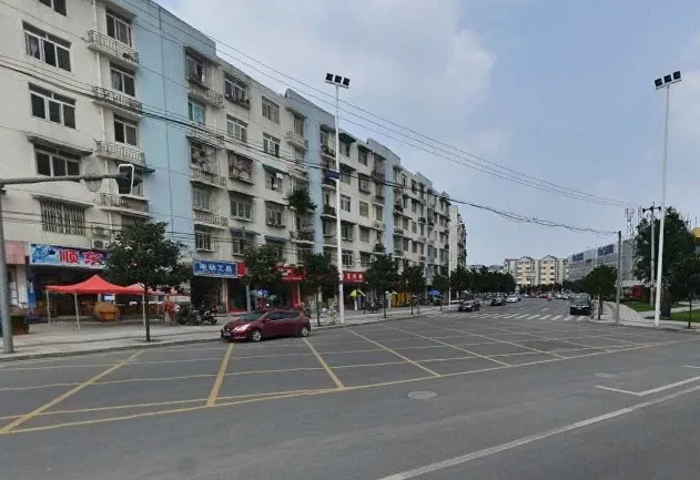 西区银座2室1厅1卫西南朝向1500.00元/月出租