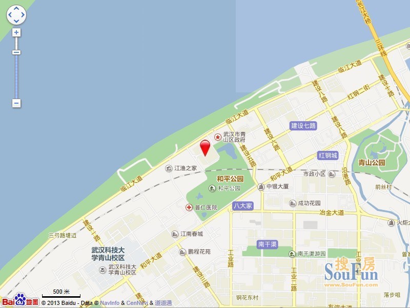 北临长江江滩,东近建设四路和平公园,南面是和平大道,西面是建设三路图片