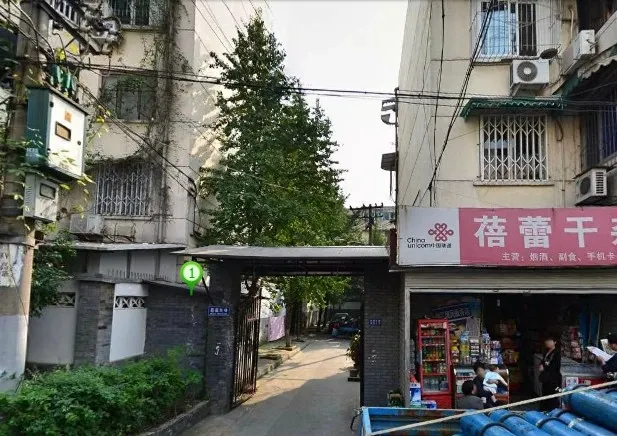 蓓蕾东巷小区2室1厅1卫南朝向2300.00元/月出租