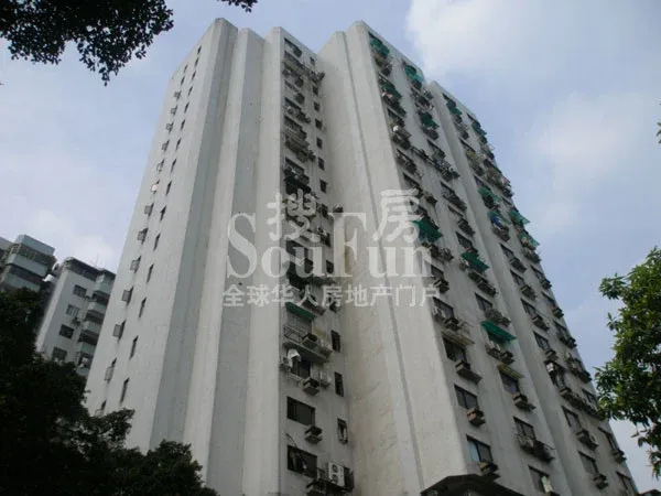 越秀花苑大厦1室1厅1卫北朝向3800.00元/月出租
