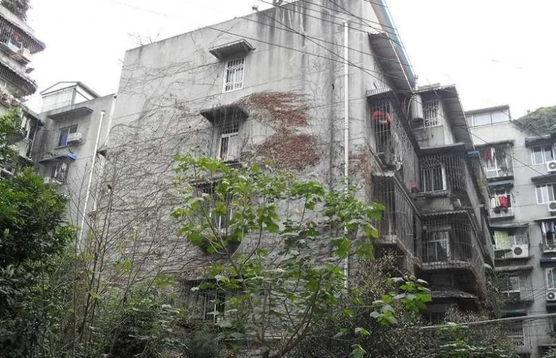 菊乐路122号院2室2厅1卫南北朝向2000.00元/月出租