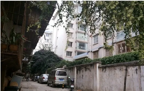 建设路师大宿舍3室1厅1卫南朝向1300.00元/月出租