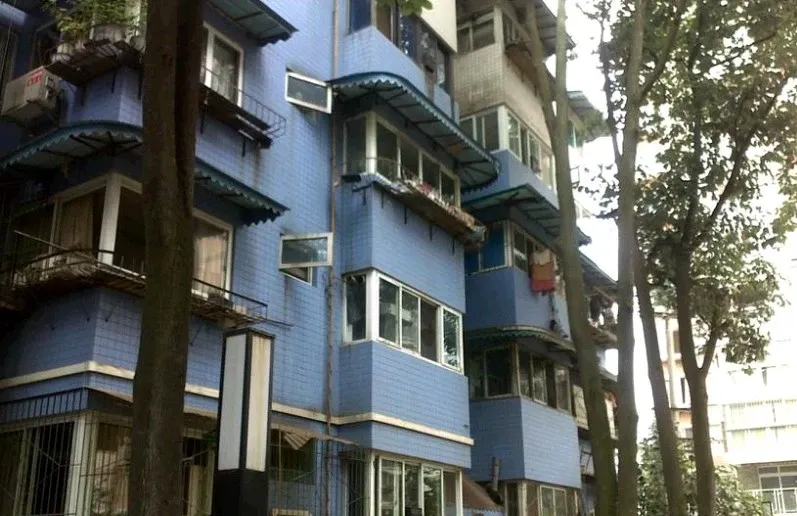 辉煌佳苑3室2厅2卫东南朝向2200.00元/月出租