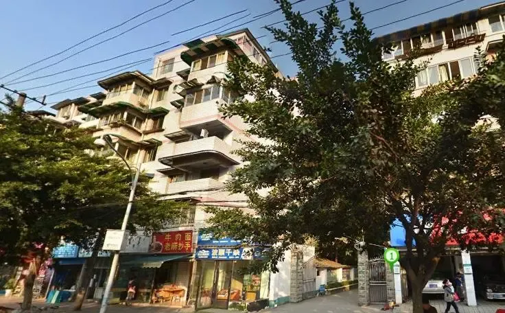 西双苑2室1厅1卫西朝向1700.00元/月出租