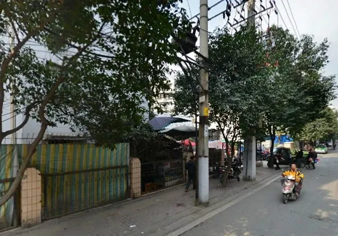 交大花园南苑3室1厅1卫西南朝向2000.00元/月出租