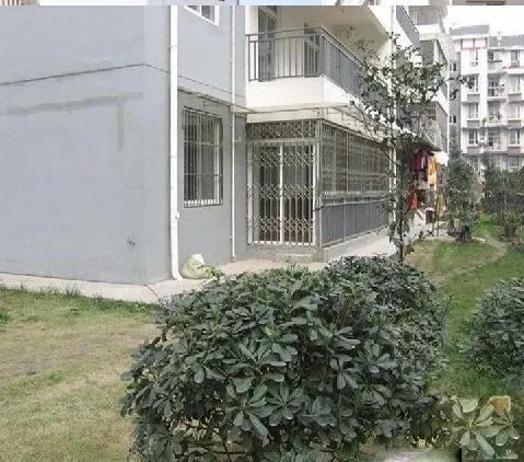 兴堰逸苑2室1厅1卫南朝向1100.00元/月出租