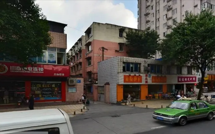 天仙桥北路16号院3室1厅1卫西南北朝向2400.00元/月出租