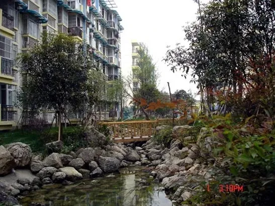 沙河北岸3室2厅2卫东南朝向2300.00元/月出租