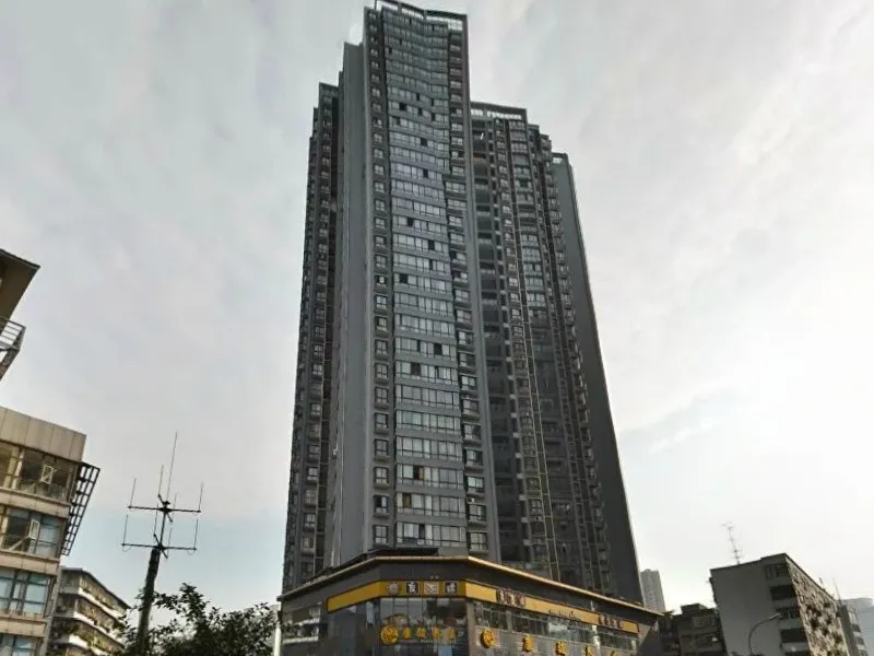 弘邦领邸1室1厅1卫东南朝向2400.00元/月出租