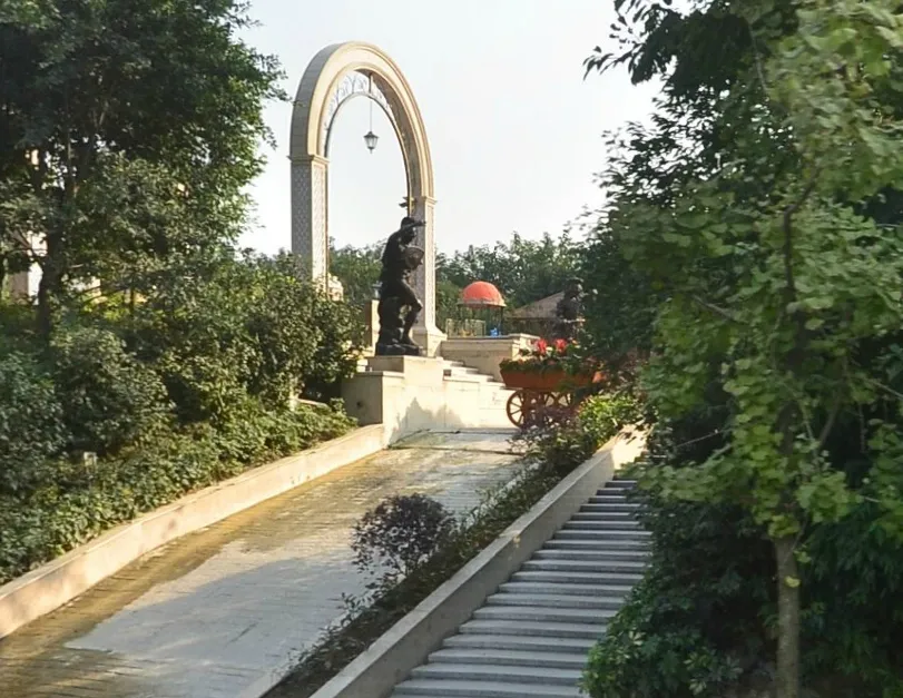 水映长岛5室2厅4卫东朝向12000.00元/月出租