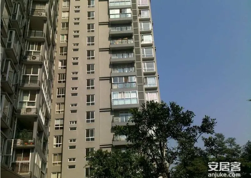 桂香居3室2厅2卫南朝向3200.00元/月出租