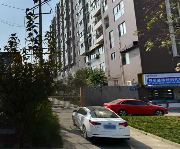 楠庭理想1室1厅1卫东南朝向2300.00元/月出租