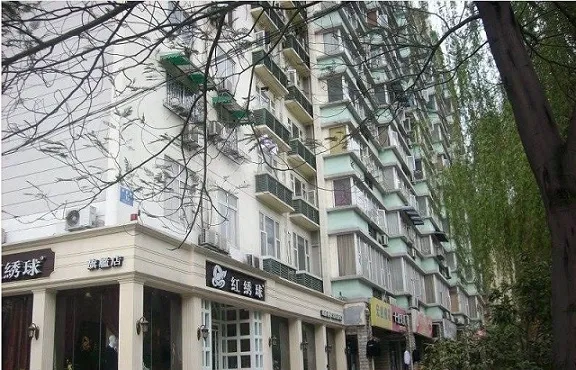 在水一方1室1厅1卫东朝向1700.00元/月出租