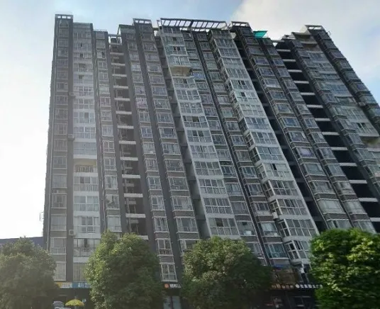 蛟龙金座2室1厅1卫东朝向1800.00元/月出租