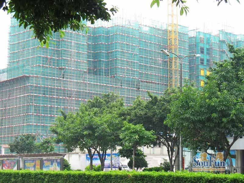 雅庭豪苑2室1厅南朝向4800.00元/月出租