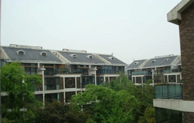 天韵金沙4室2厅2卫南朝向4200.00元/月出租