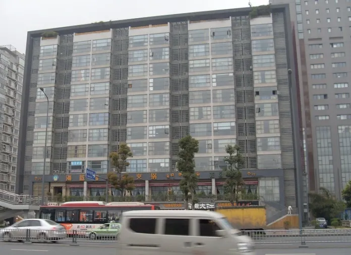 君悦尚都1室1厅1卫东朝向1950.00元/月出租