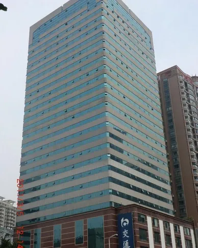 新都会花园广场3室1厅1卫南朝向3000.00元/月出租