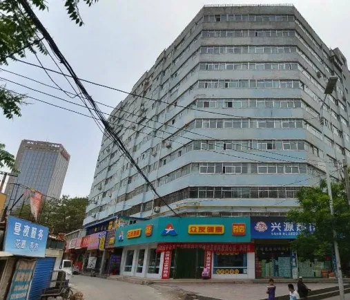 明皇园2室1厅1卫南朝向2600.00元/月出租