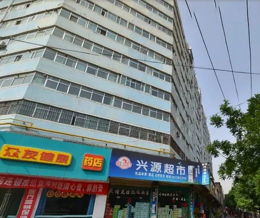 明皇园2室1厅1卫南朝向2600.00元/月出租