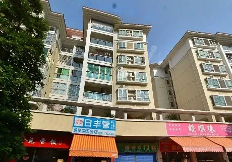 倚湖雅居3室2厅2卫东朝向2000.00元/月出租